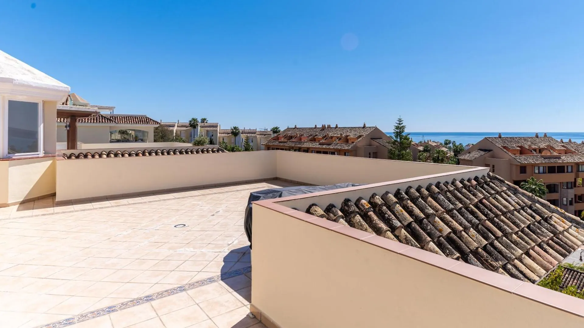 Fantastico Atico Duplex En Marbella, Con Vistas Al Mar Y A 300 Metros De La Playa Apartment 0*, Marbella Spain