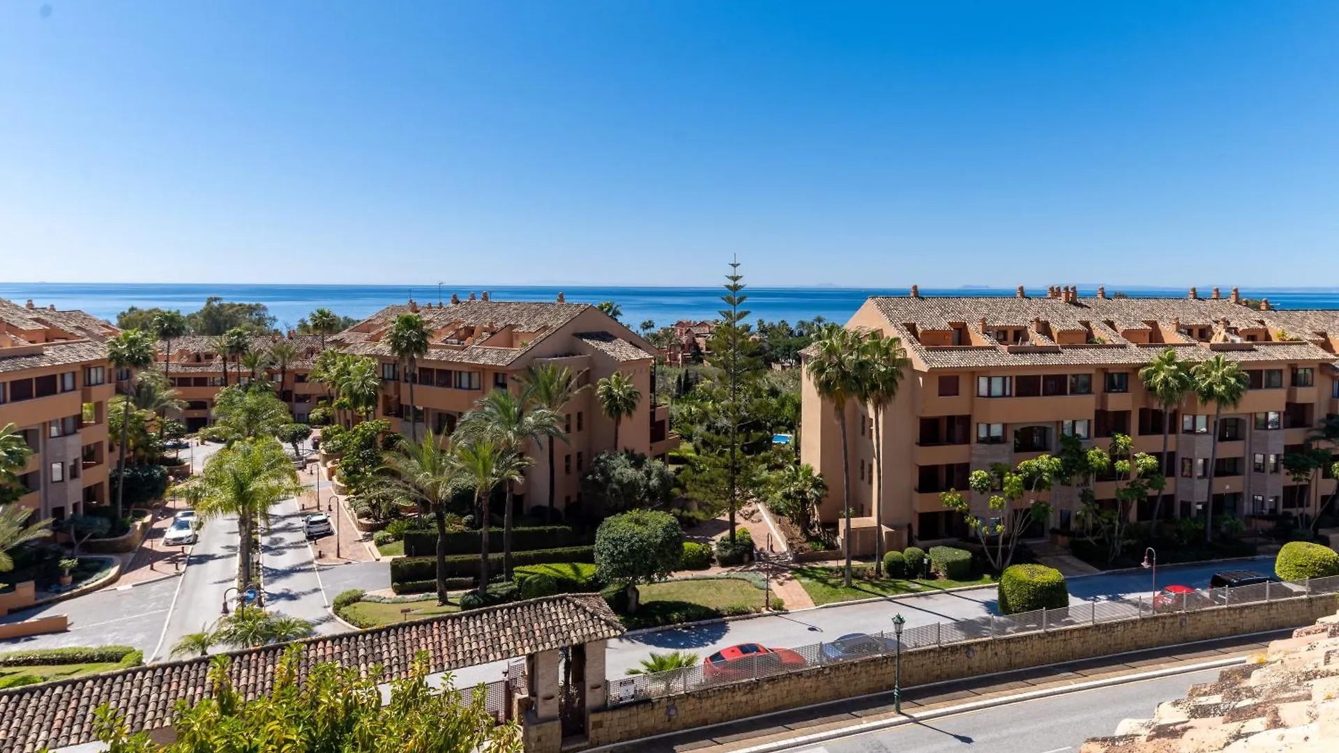 Fantastico Atico Duplex En Marbella, Con Vistas Al Mar Y A 300 Metros De La Playa Apartment  Marbella