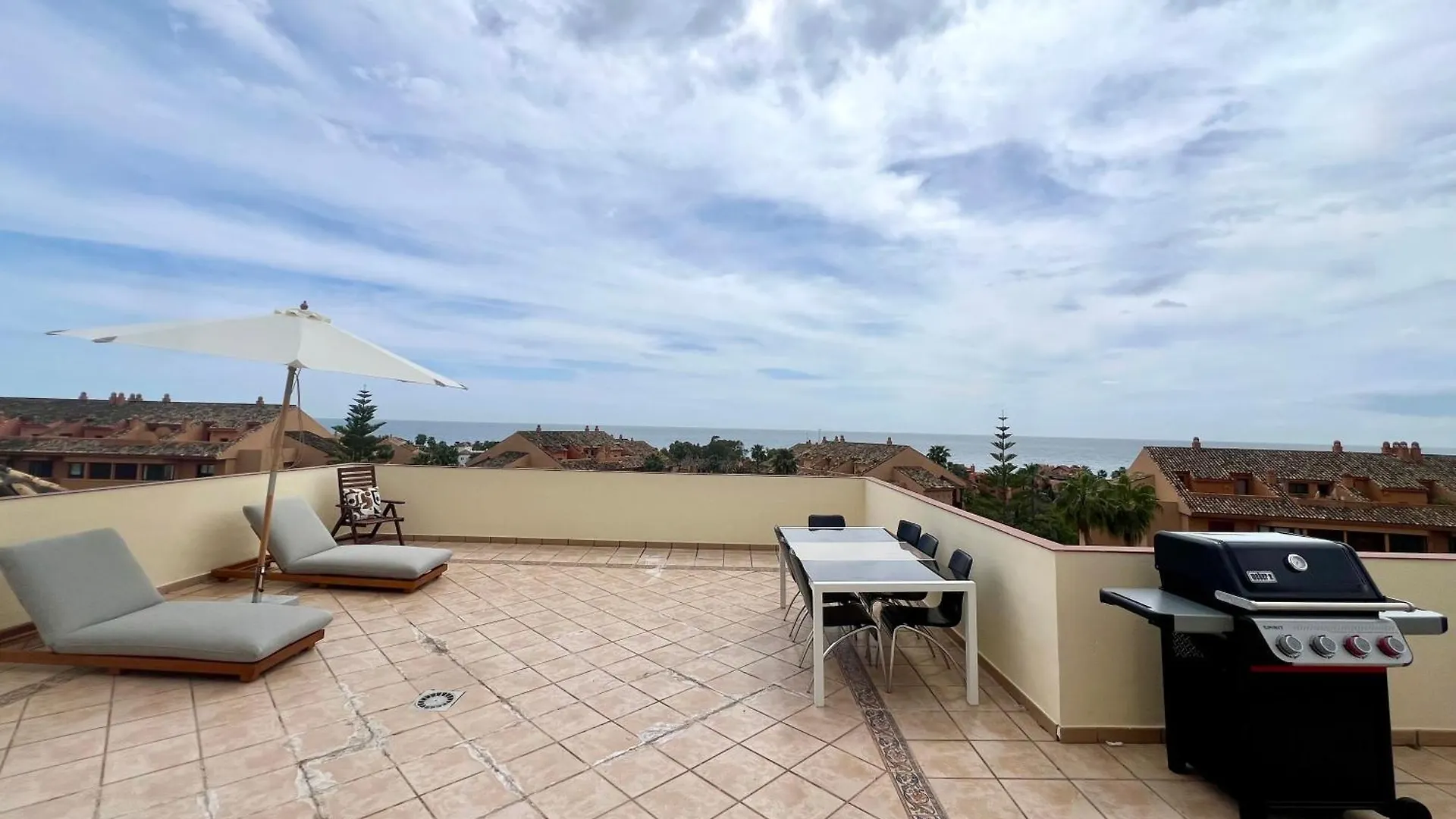 Fantastico Atico Duplex En Marbella, Con Vistas Al Mar Y A 300 Metros De La Playa Apartment Spain